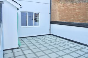 Photo 24- click for photo gallery